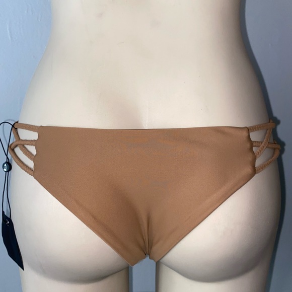 Stone Fox Gypsy Bottoms - Picture 3 of 3